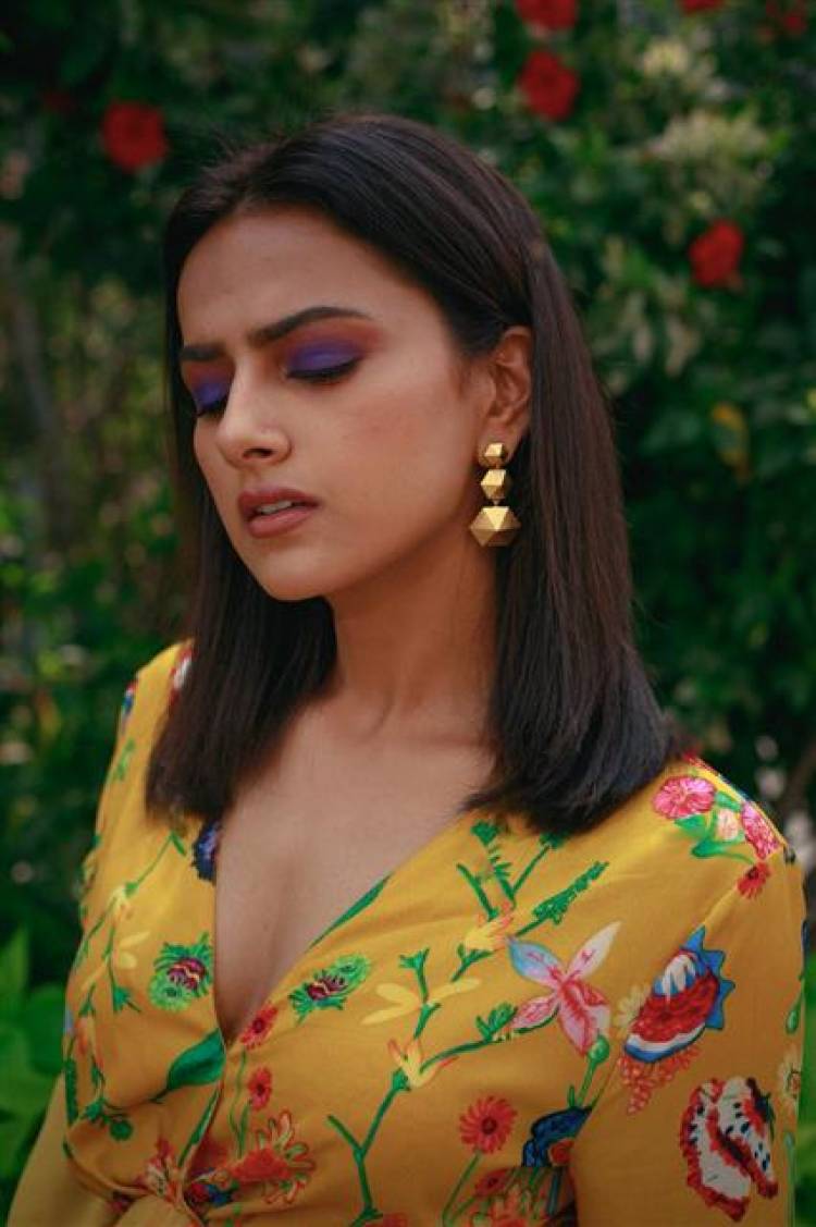 Actress Shraddha Srinath Latest Stills
