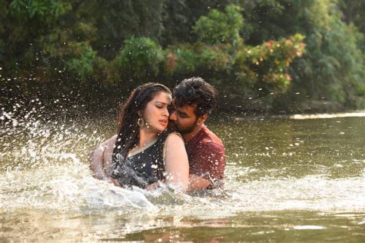 "NEEYA 2" Movie New Stills