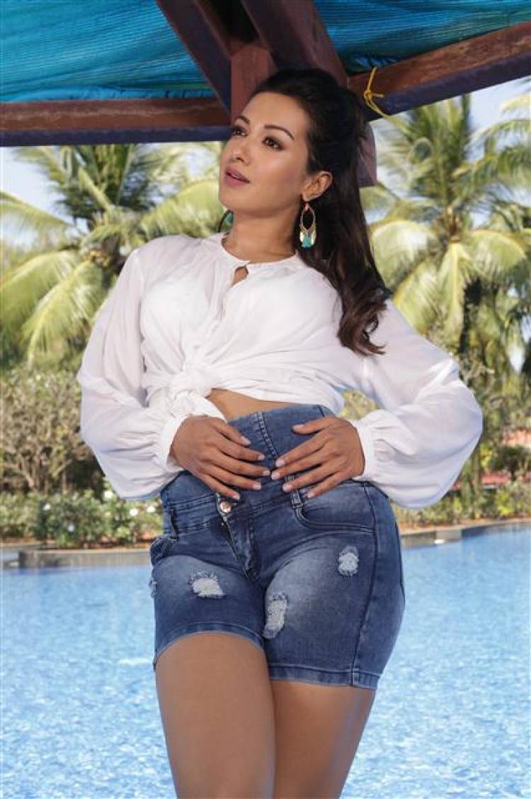 "NEEYA 2" Movie New Stills
