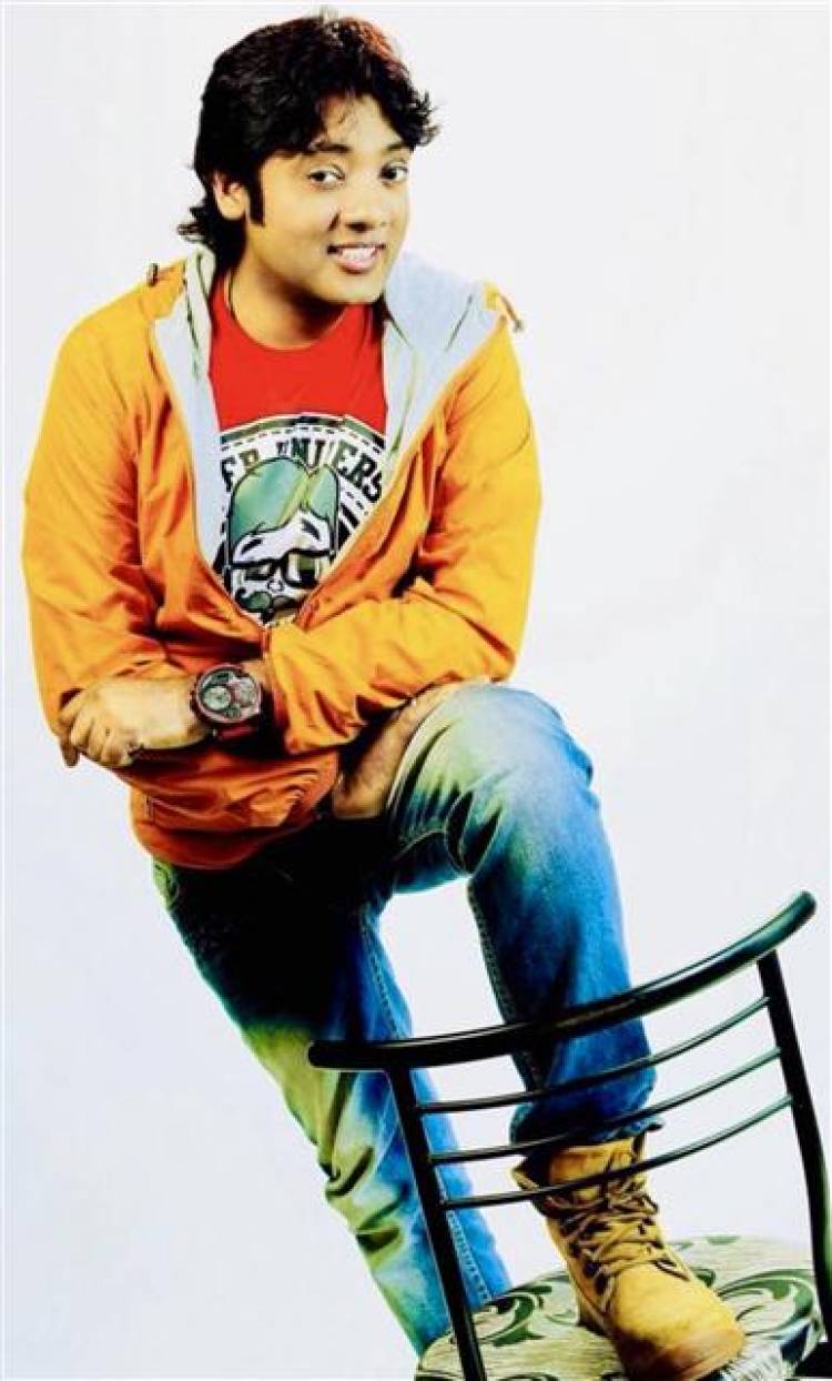 Actor Manie Stills