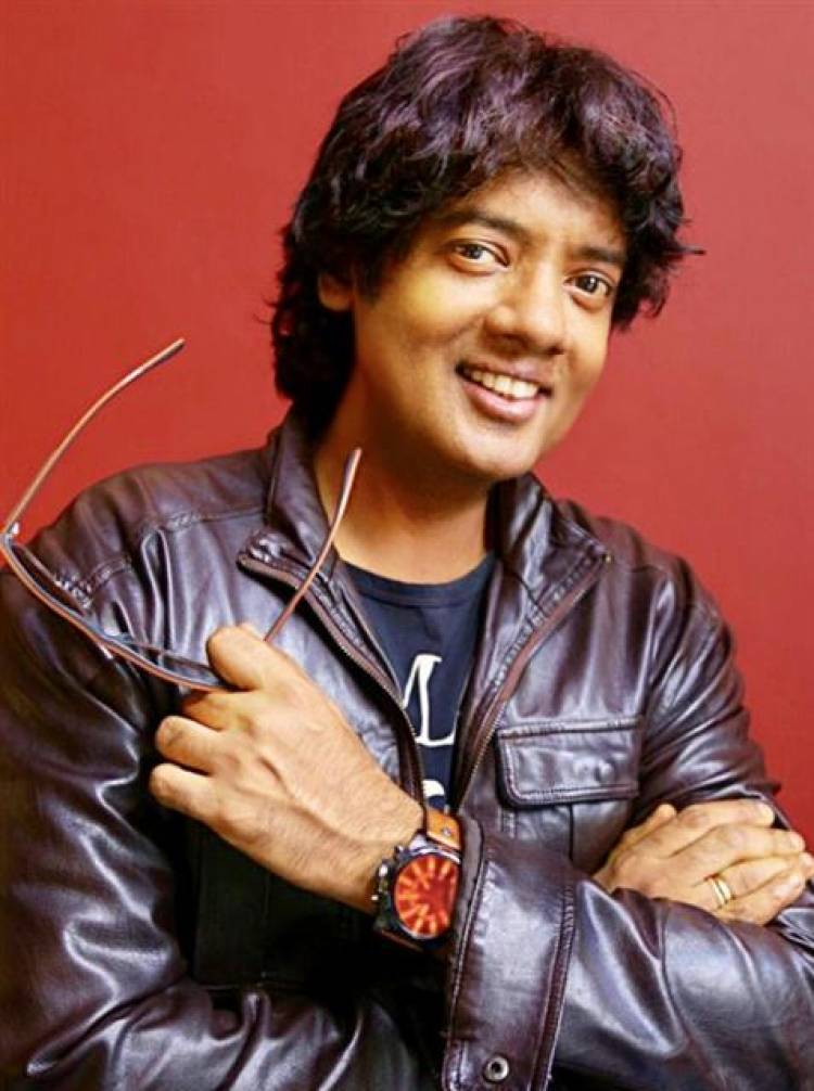 Actor Manie Stills
