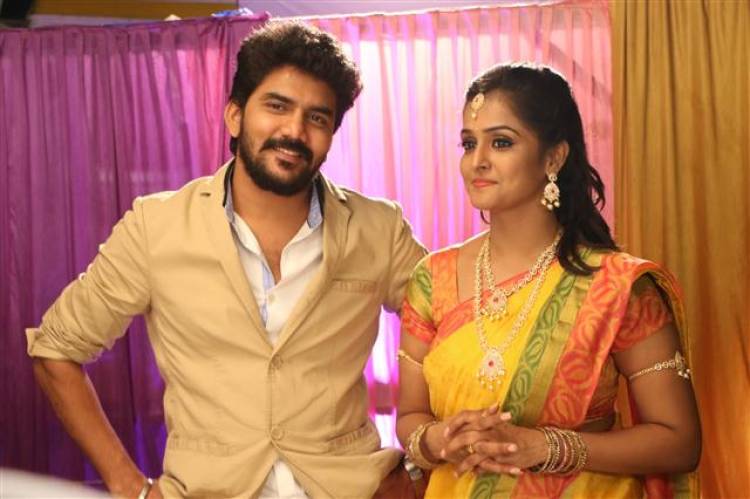 "Natpunaa Ennanu Theriyumaa" Movie New Stills
