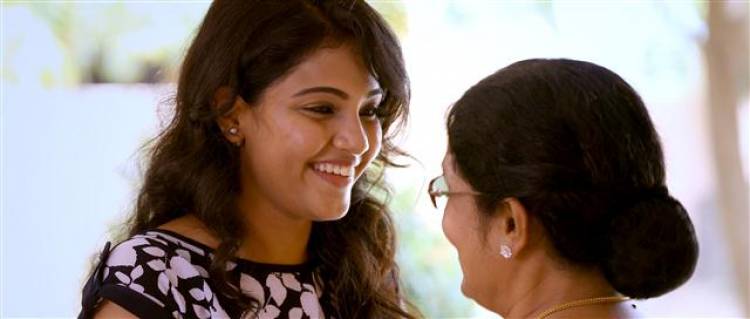 "Kandathai Padikaathey" Movie Stills