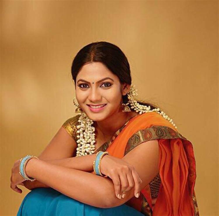 Actress Shruti Reddy New Stills