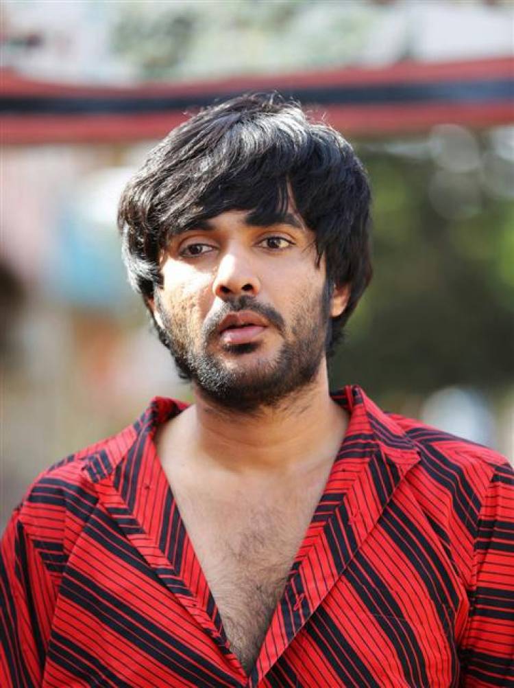 "No 9 Bajanai Kovil Theru" Movie Stills and Posters