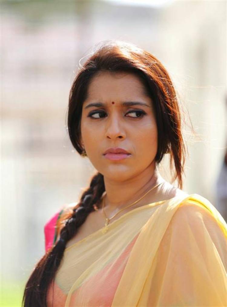 "No 9 Bajanai Kovil Theru" Movie Stills and Posters