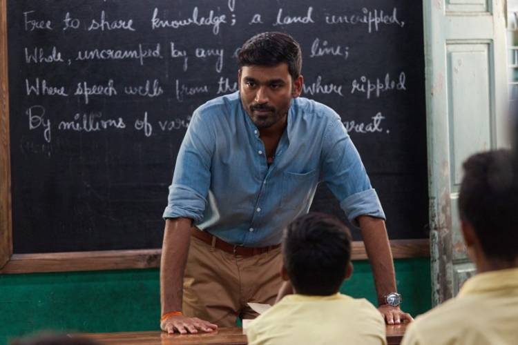 Pakkiri Tamil Movie - Dhanush Stills