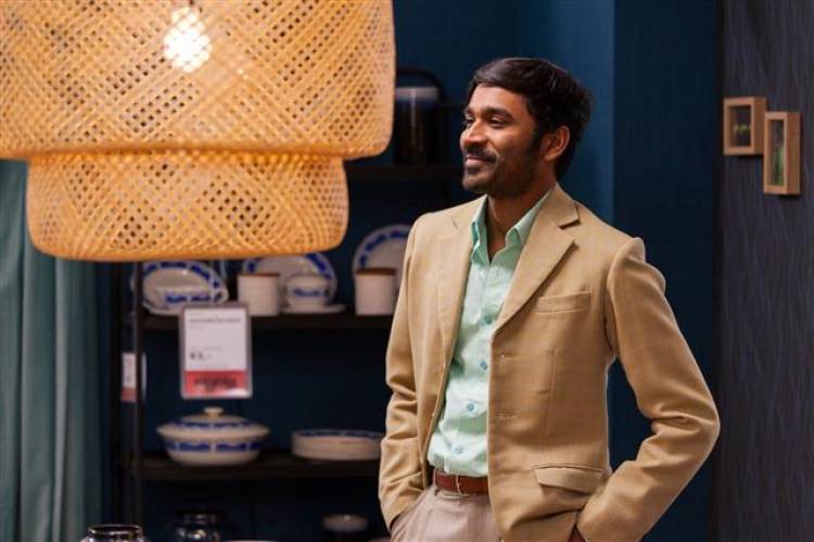 Pakkiri Tamil Movie - Dhanush Stills