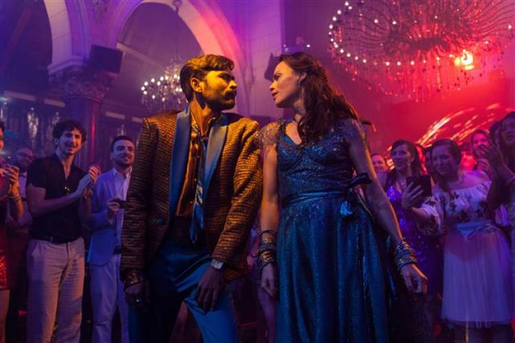 Pakkiri Tamil Movie - Dhanush Stills