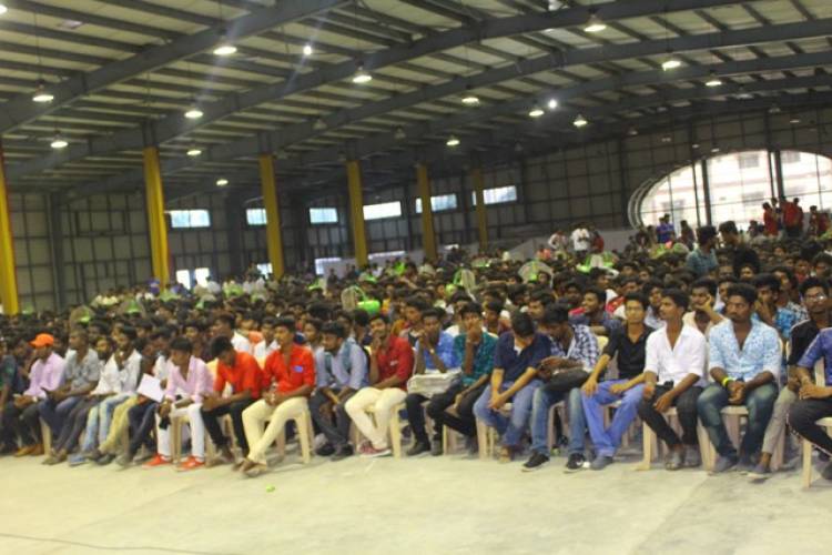 தனுஷ்  பிறந்தநாளை பிறந்தானை முன்னிட்டு மாபெரும் இரத்ததான முகாம்!