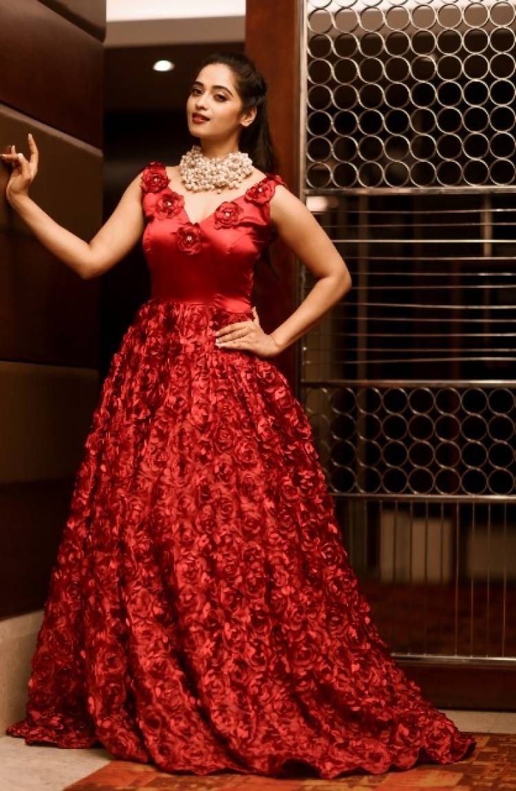 Actress Masoom Shankar Latest Stills