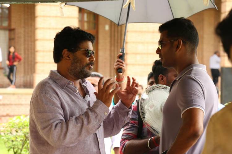 ட்ரைடென்ட் ரவி தயாரிப்பில் விஷால் - சுந்தர் .சி இணையும் முழு நீள “ஆக்ஷ்ன்“ படம்