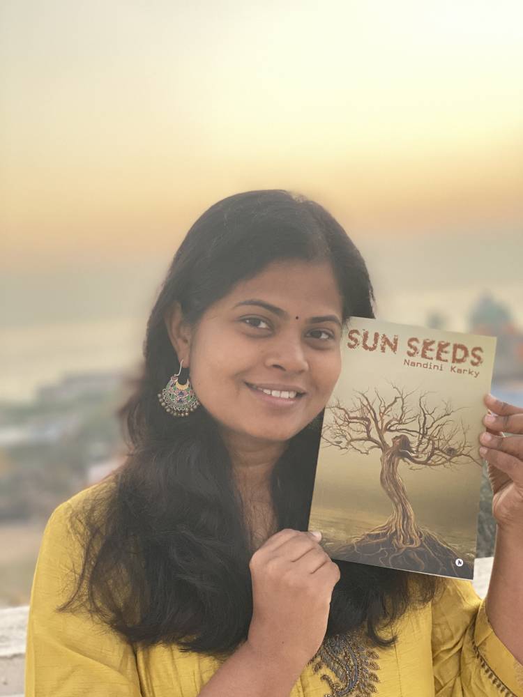 கவிஞர் குடும்பத்தில் இருந்து ஒரு போயட் -நந்தினி கார்க்கியின் ‘சூரிய விதைகள்’ - கவிதைத் தொகுதி