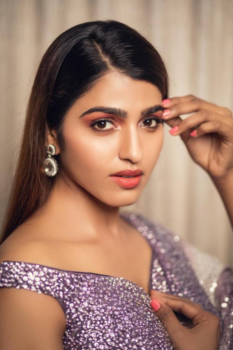 Dazzling Beauty SaiDhanshika in Elegant Poses