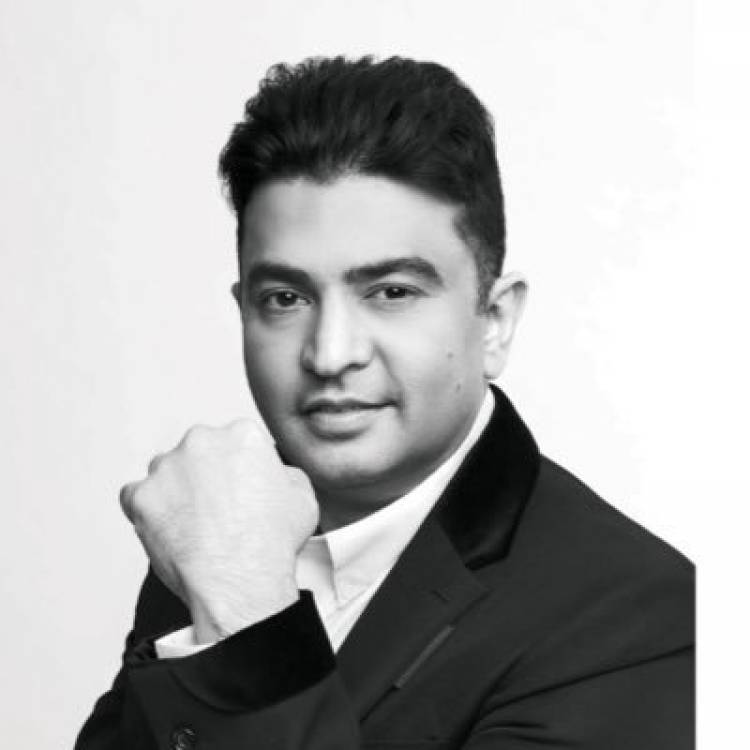 Reel life heroes turn real! Bollywood fraternity steps up to support the fight against COVID-19