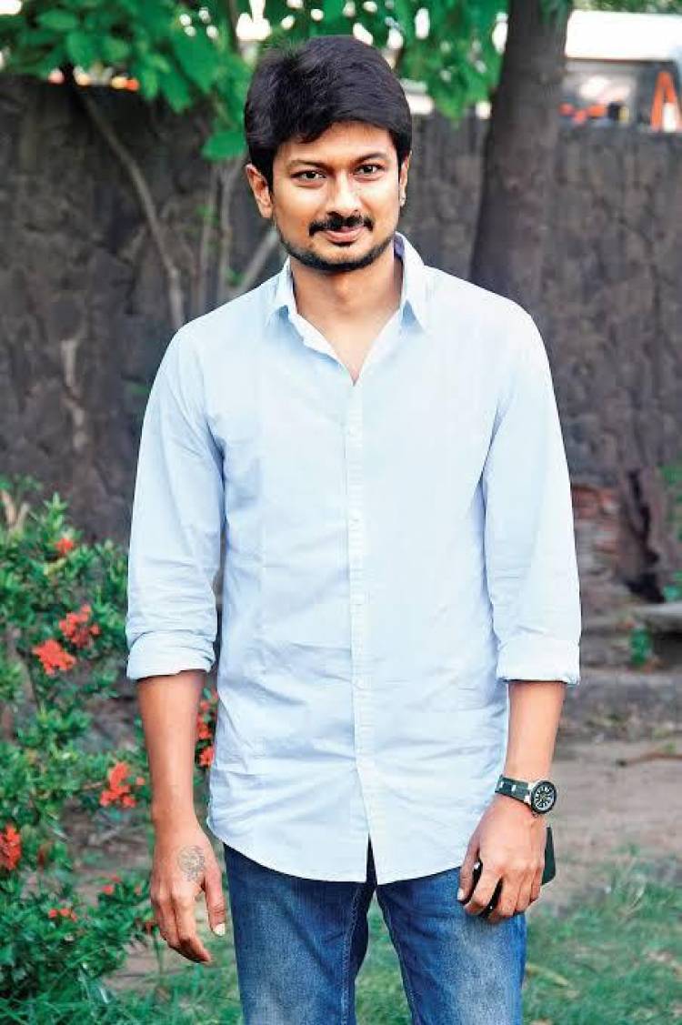சினிமா தொழிலாளர்களுக்கு திரு.உதயநிதி ஸ்டாலின் 10 லட்சம் ரூபாய் நிதியுதவி