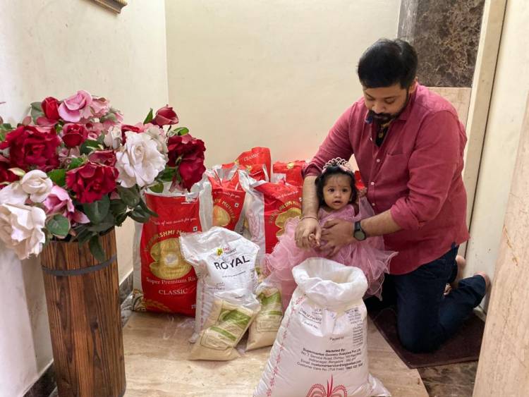 குழந்தை ஜெய கௌஷிகா பிறந்த நாளை முன்னிட்டு 100 மூட்டை அரிசி வழங்கும் இசையமைப்பாளர் அம்ரீஷ் கணேஷ் !