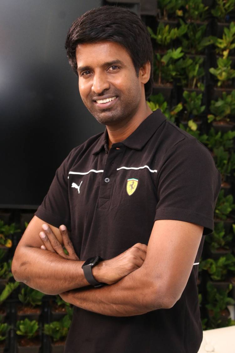 குடும்பத்தோடு தினம் ஒரு விழிப்புணர்வு வீடியோ பதிவிடும் நடிகர் சூரி