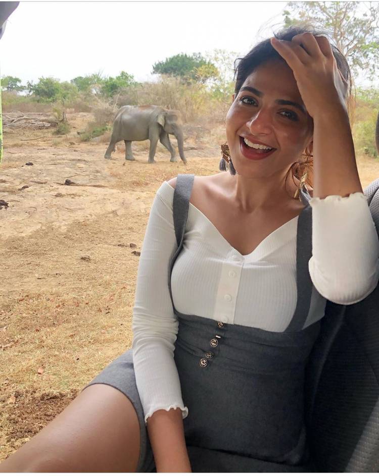 Stunning Actress Iswarya menon