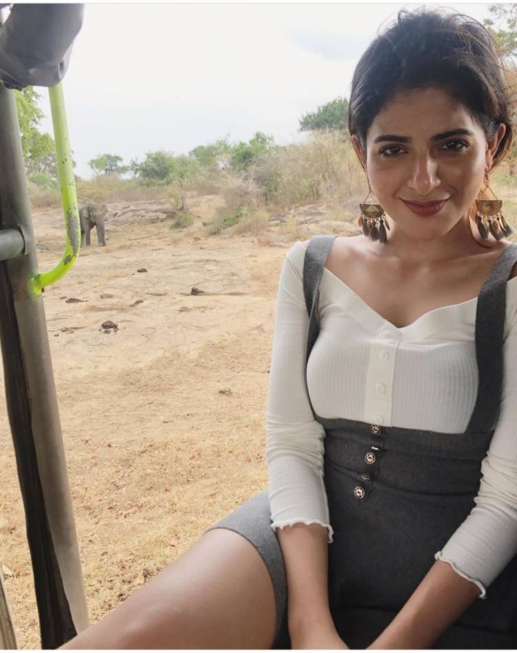 Stunning Actress Iswarya menon
