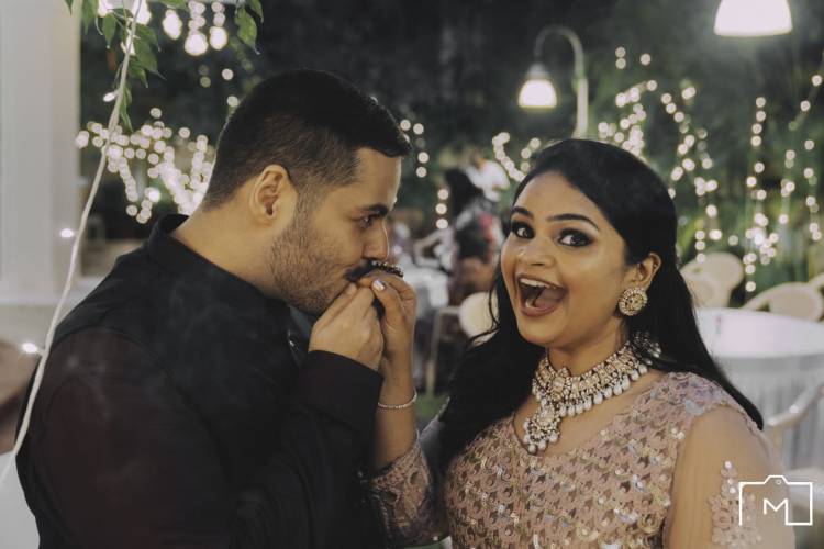 Actor Mohan Raman daughter  Actress Vidyullekha gets engaged to Mr.Sanjay Watwani