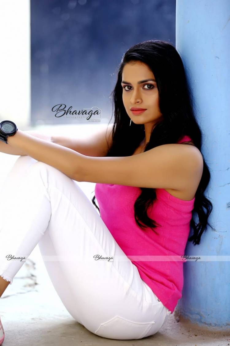 Photoshoot Pics of Actress Suma Poojari