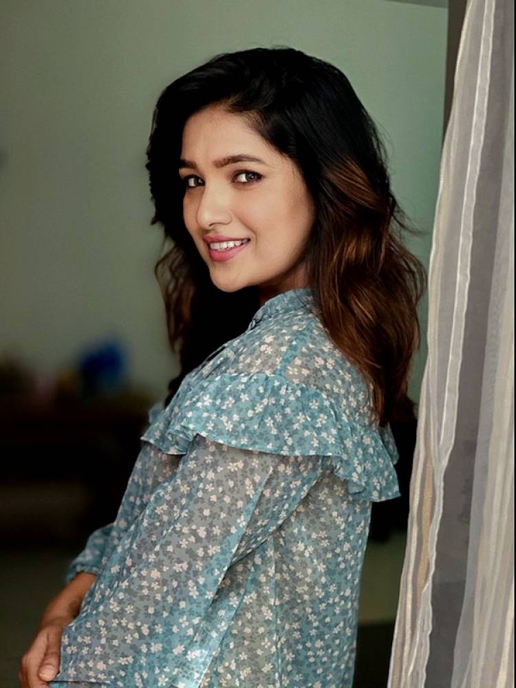 Mesmerizing @vanibhojanoffl  #Vanibhojan @teamaimpr