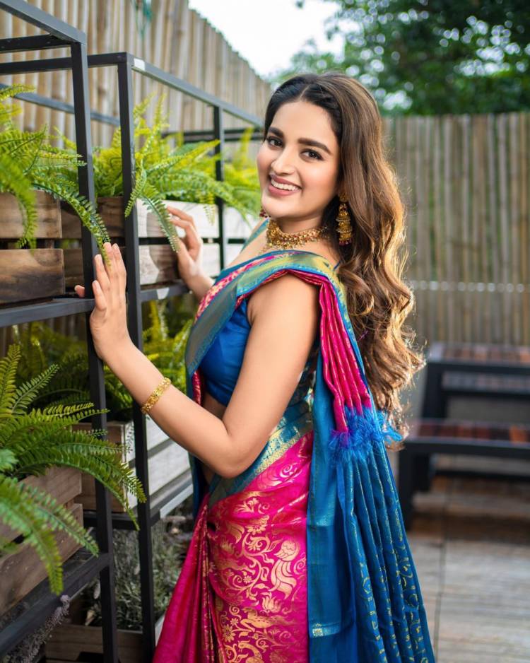 Gorgeous  @AgerwalNidhhi  #BhoomiHeroine