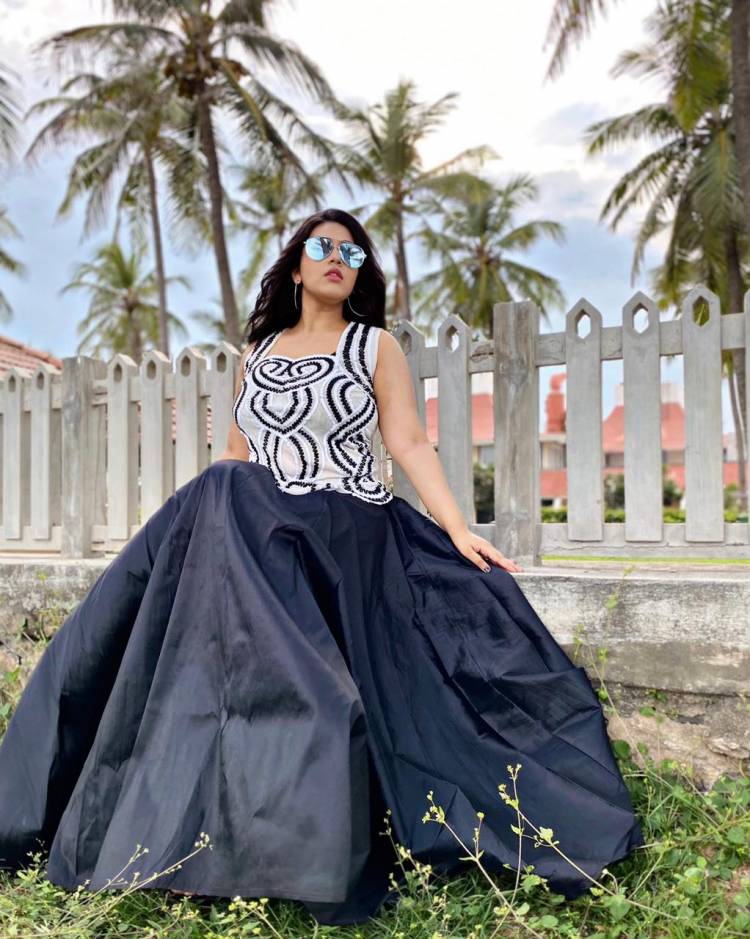 Living in the moment Actress #Champika .Here are some lovely pictures from her latest photoshoot!