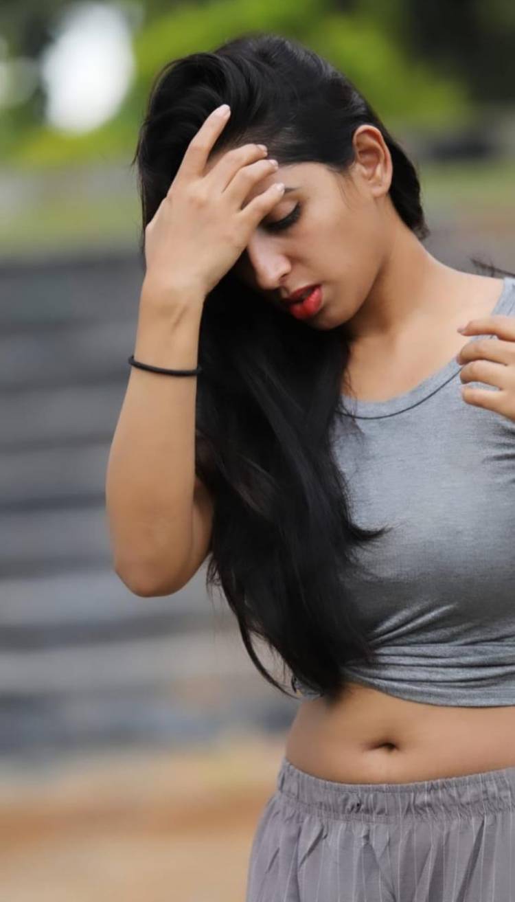 A well trained performer & Good Dancer   #SandalStar #Nisargalakshmanan Debuts