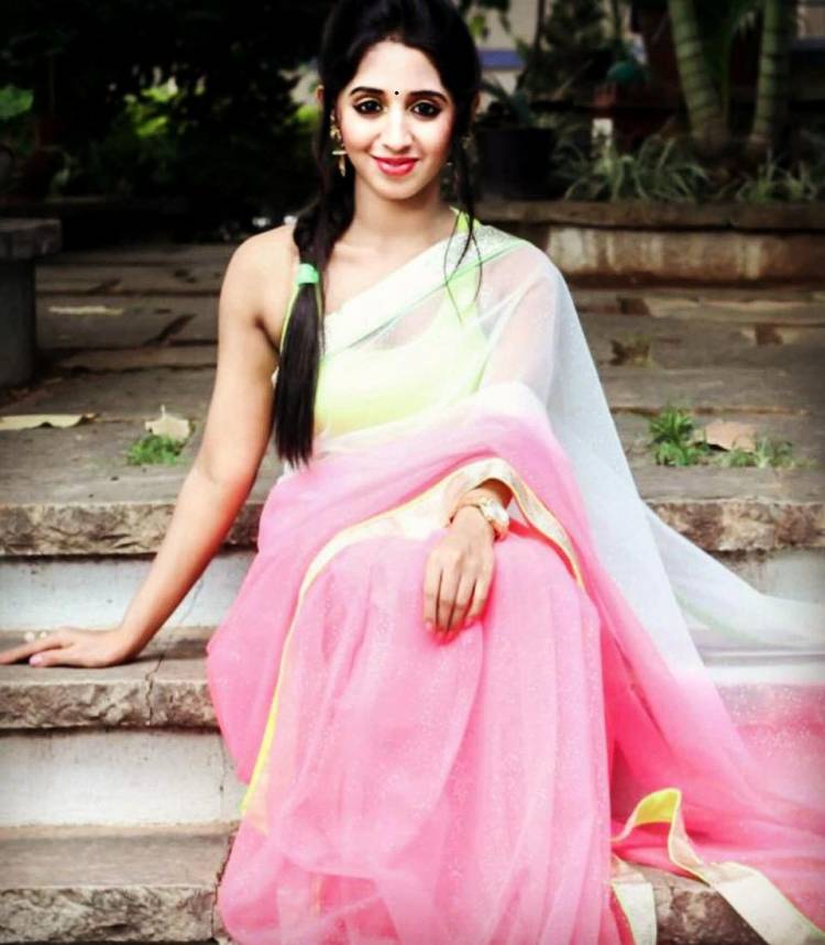 A well trained performer & Good Dancer   #SandalStar #Nisargalakshmanan Debuts