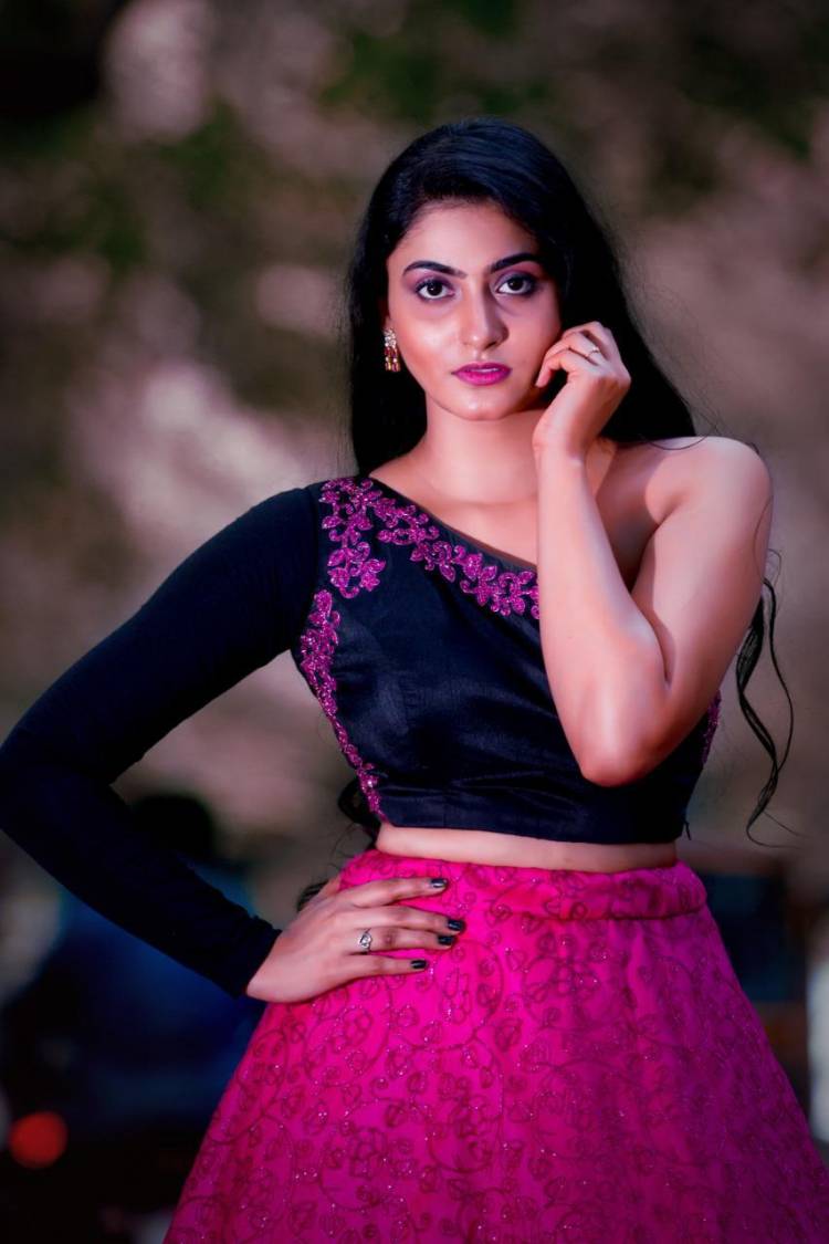 #ilayaPunnagaiilavarasi இளைய புன்னகை இளவரசி   #AnithraNair  அனித்திராநாயர்