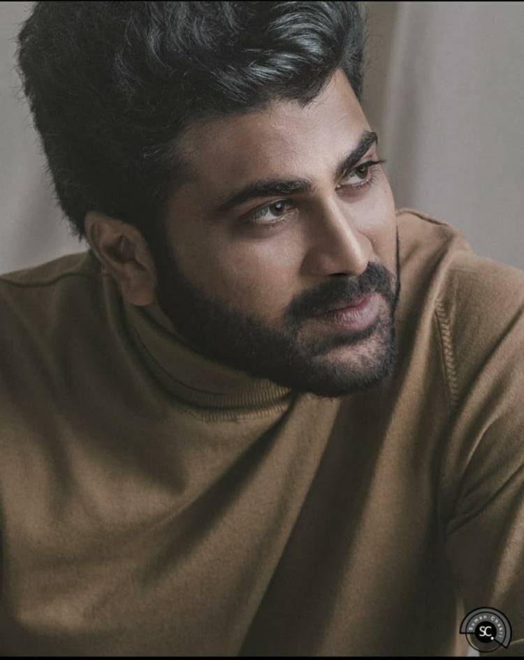 Stylish stills of versatile actor @ImSharwanand from his recent photoshoot.  #Sharwanand 