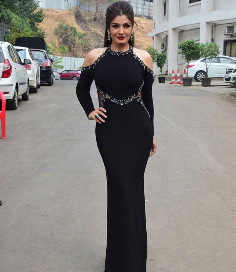 உபேந்திரா ரவீனா டாண்டன் பிரேமா இரு கதாநாயகிகளுடன் காதல் மற்றும் அதிரடிஆக்ஷன் நிறைந்த படம்