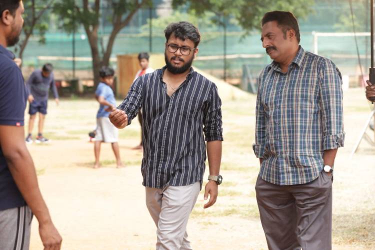 நடிகர் பிரகாஷ்ராஜ் , ஆதி நடிக்கும் “கிளாப்”  படத்தில் இணைந்தார் ! 