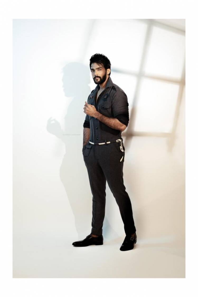 Actor Arav’s  Stylish Look...