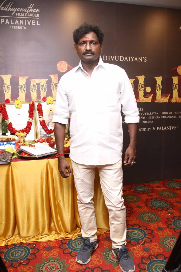 ஐந்து மொழிகளில் பிரமாண்டமாக தயாரிக்கும் படம்  “ பாம்பாட்டம் “