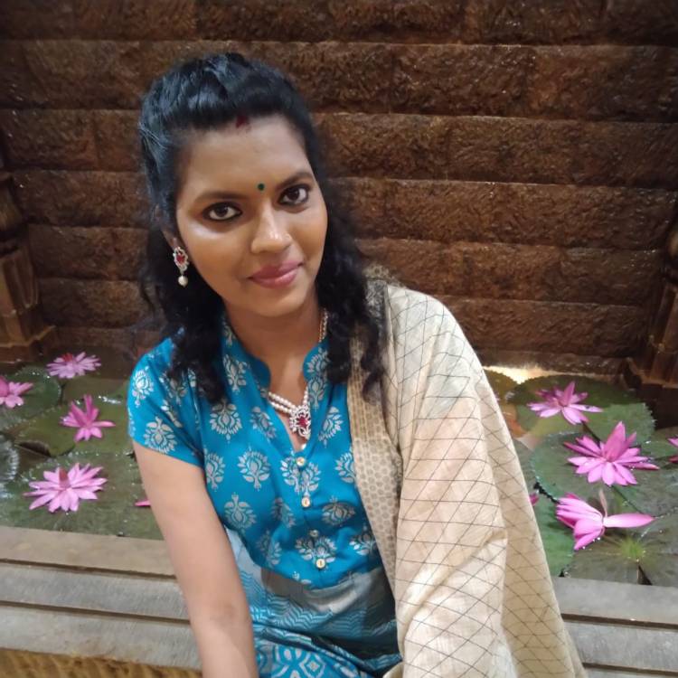 பொன்னியின் செல்வன் புதினத்துக்கு புதுவடிவம் தந்த மென்பொறியாளினி....