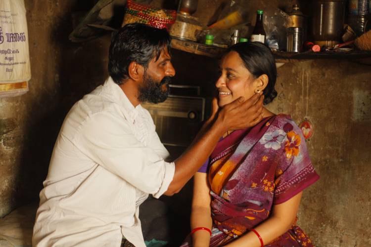 Herewith sending the stills and Cast & Crew of the movie  'Thean' - 'தேன்'