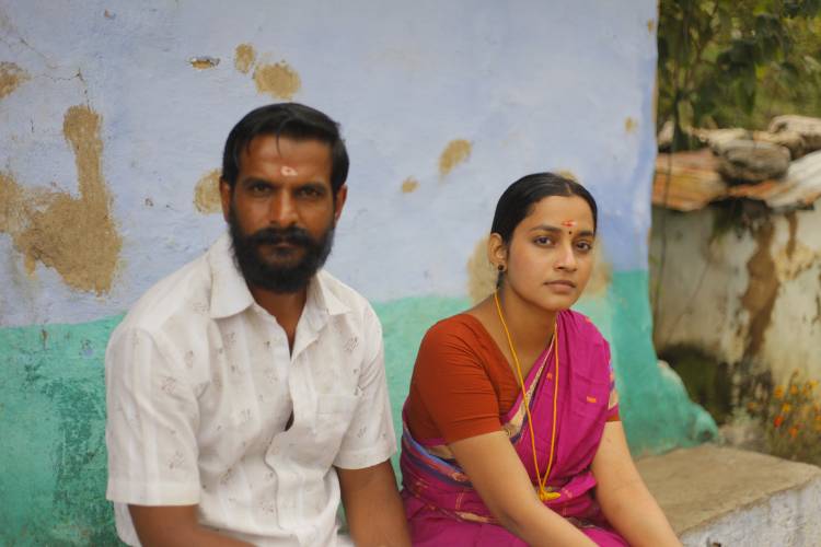 Herewith sending the stills and Cast & Crew of the movie  'Thean' - 'தேன்'