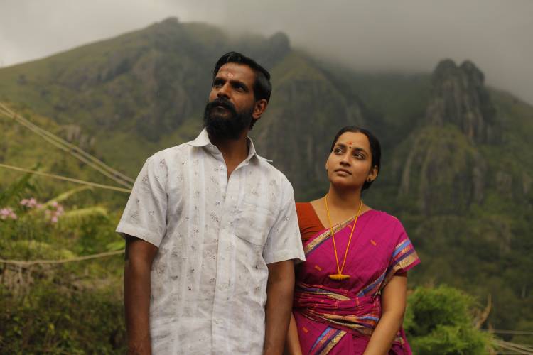 Herewith sending the stills and Cast & Crew of the movie  'Thean' - 'தேன்'