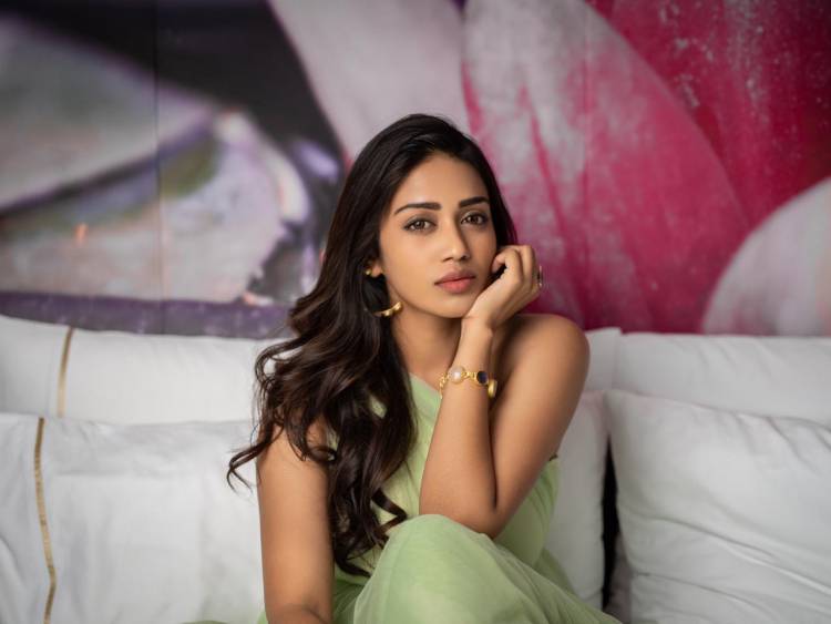 @Nivetha_Tweets looks bewitching in the latest photoshoot