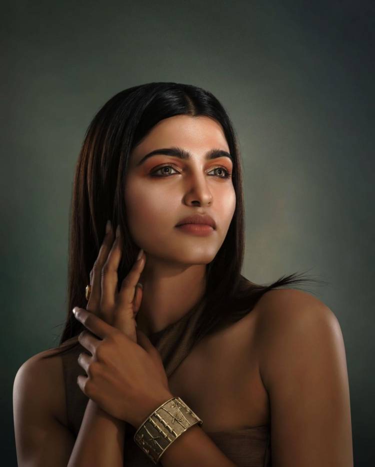 The Marvelous Stills Of Our Wonderful Actress #SaiDhanshika, Making A Move In Trying Something New!!