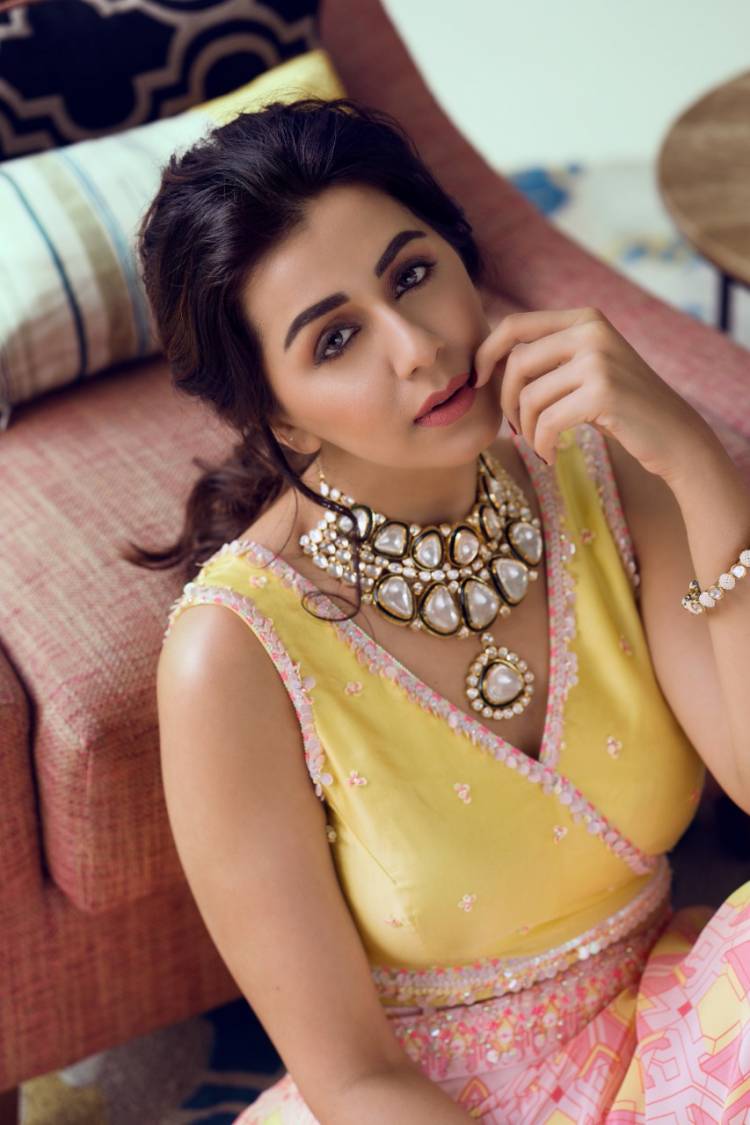 Actress #Nikkigalrani Dazzling Stills!! @nikkigalrani