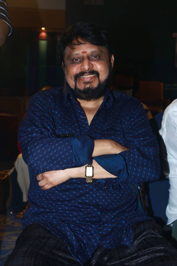 தமிழில் ரீமேக் ஆகிறது 'ஆண்ட்ராய்டு குஞ்சப்பன்': கே.எஸ்.ரவிகுமார் தயாரித்து நடிக்கிறார்