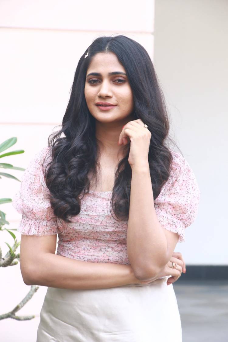 தமிழில் ரீமேக் ஆகிறது 'ஆண்ட்ராய்டு குஞ்சப்பன்': கே.எஸ்.ரவிகுமார் தயாரித்து நடிக்கிறார்