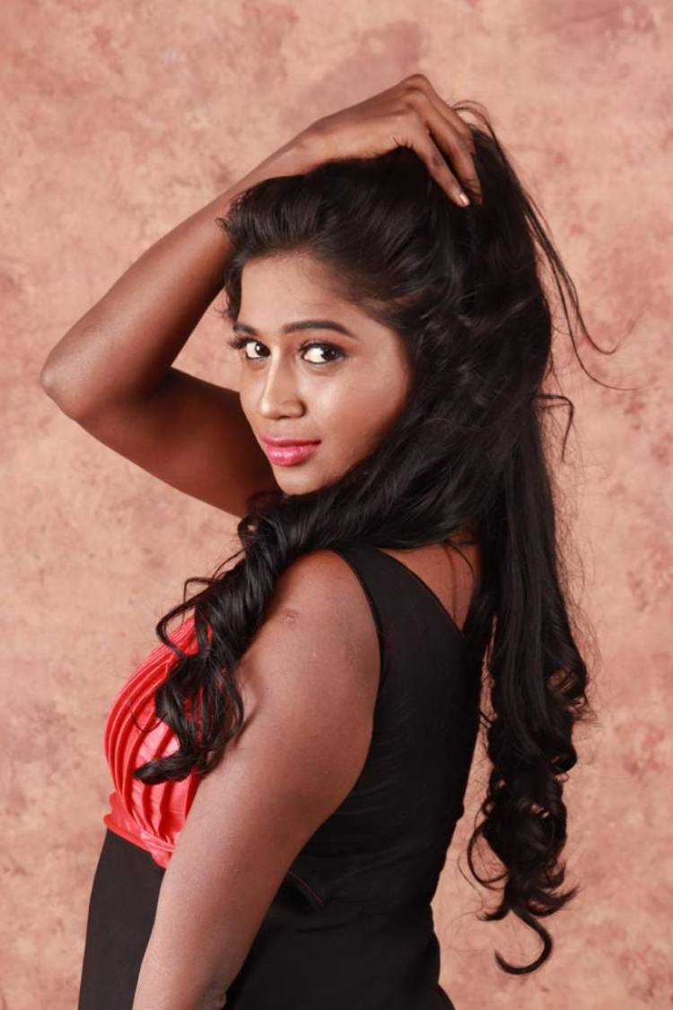 Western outfit pics of @SaranyaRavicha7 #saranyaravichandran