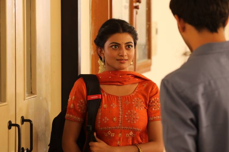 கல்விக்காக ஒரு பெண் மேற்கொள்ளும் பயணத்தை சொல்லும் படம்  “கமலி From நடுக்காவேரி” !