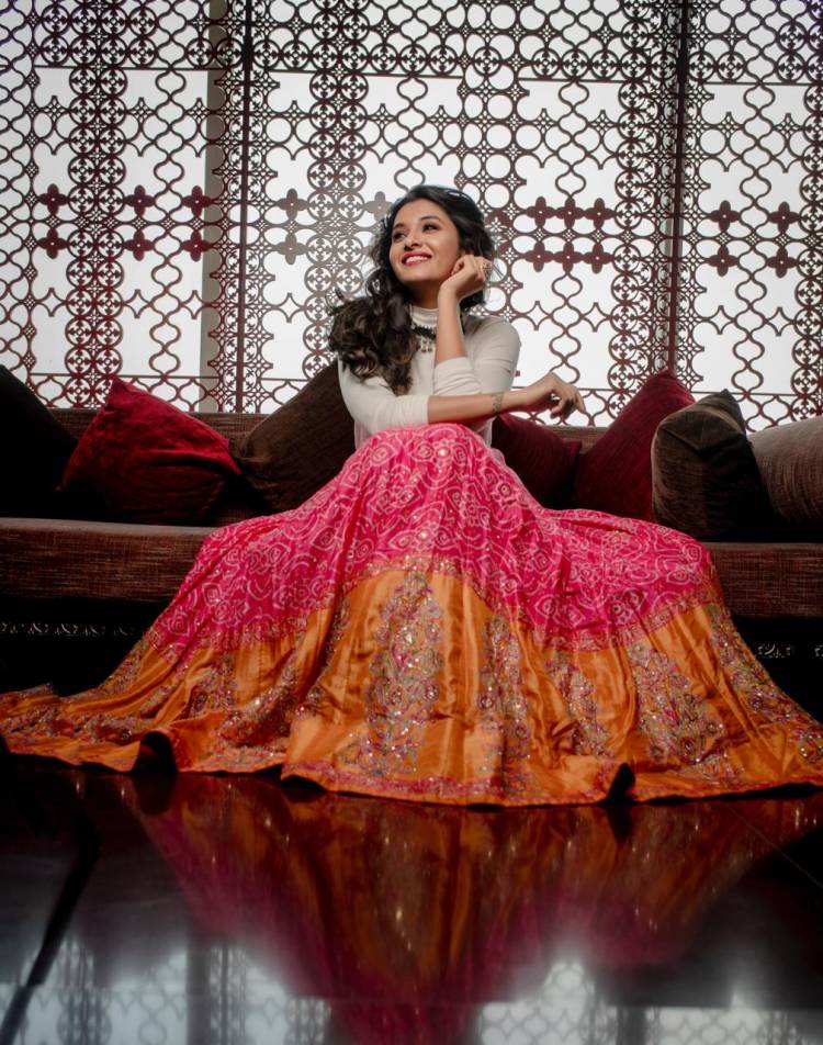 When Attraction meets Attitude! Actress @priya_Bshankar
