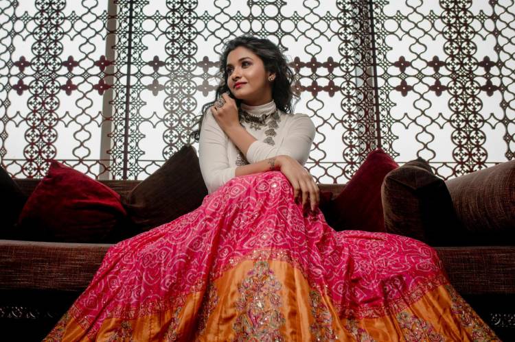 When Attraction meets Attitude! Actress @priya_Bshankar